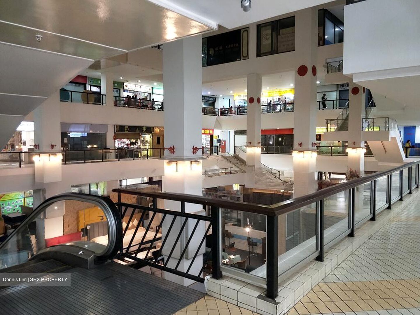 Upper Serangoon Shopping Centre (D19), Retail #566859001